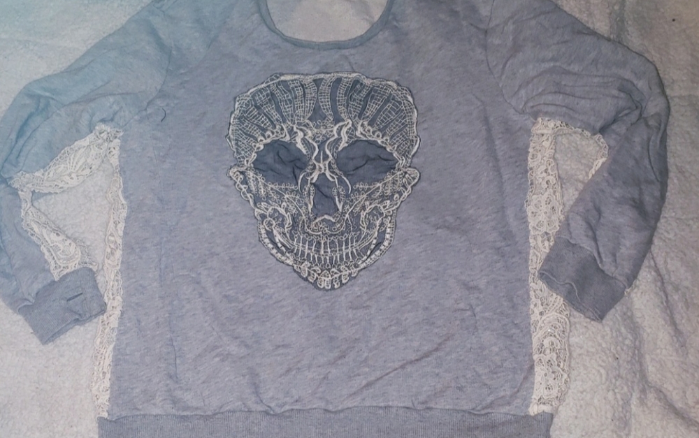 Skull sweatshirt med millau